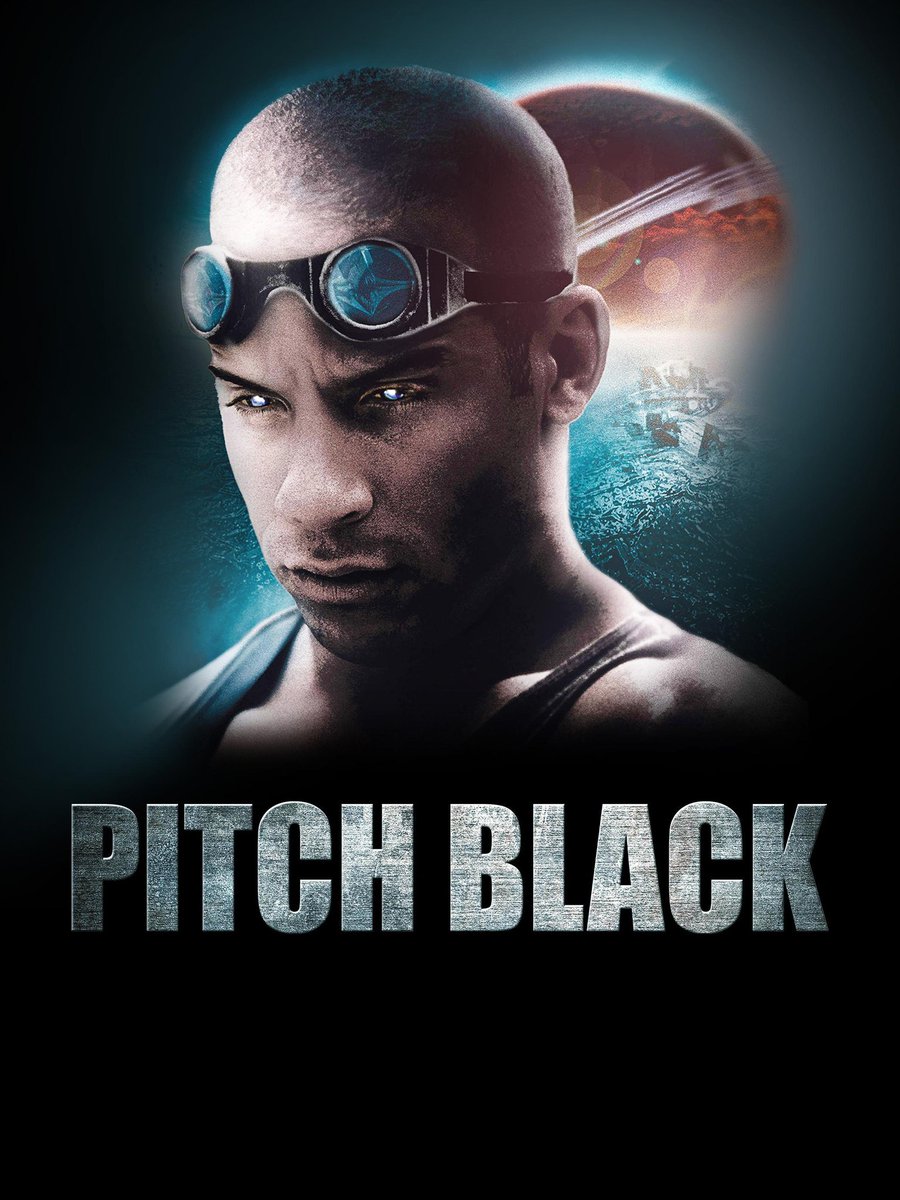 LTuriole's tweet image. Pitch Black 2000

1)

J'ai eu beaucoup de mal à entrer dedans. Mais une fois fait, il s'avère objectivement être un bon, voire un très bon film, et ça, ça fait plaisir ! Accompagné par l'excellent Blu-ray UHD de l'éditeur allemand Turbine. À condition...

#avis #review #film