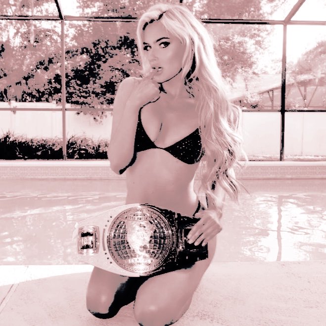 afterwedecayed's tweet photo. your  favorite  and 
most  glamorous  champion! https://t.co/eyhTFiGofJ