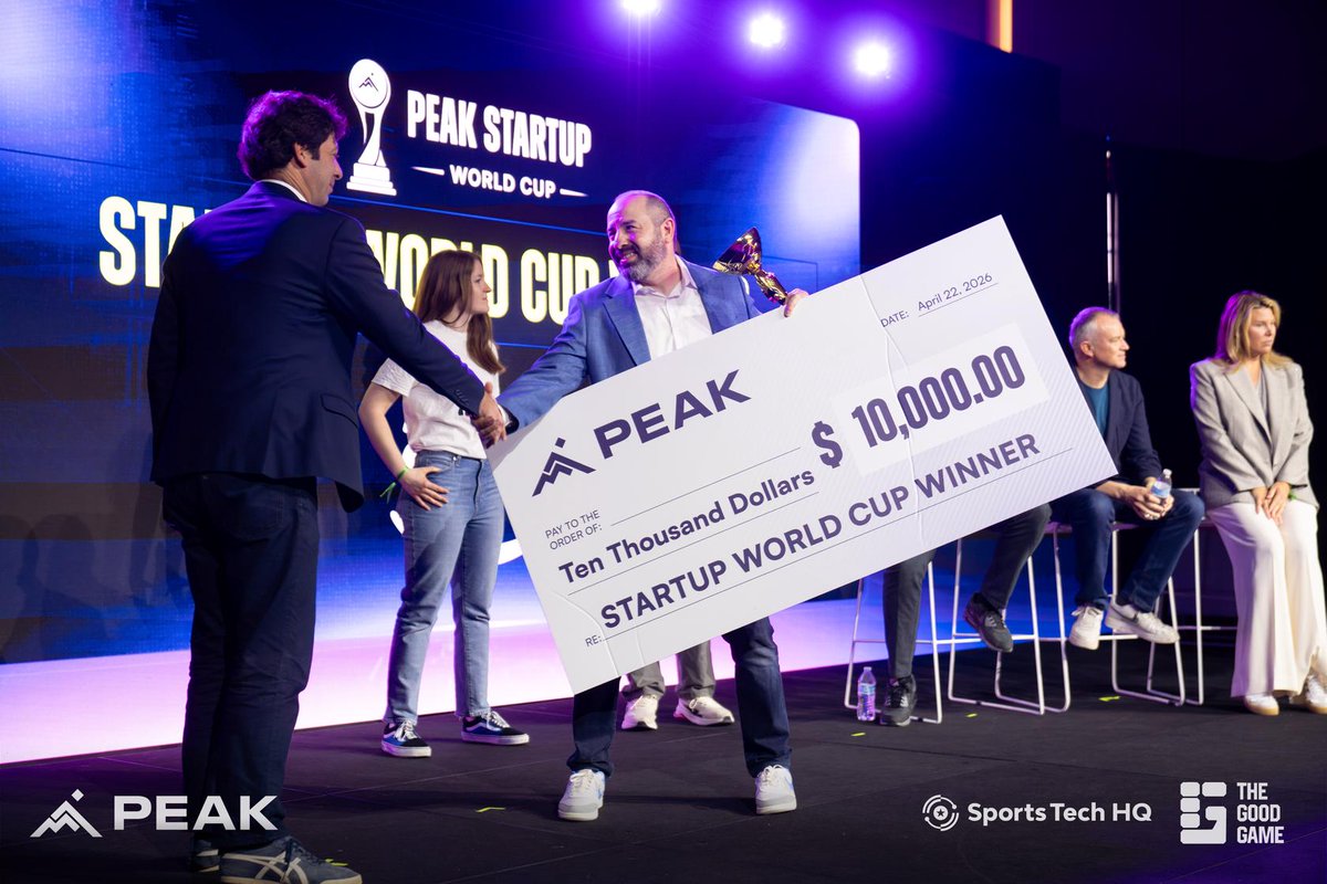 peakconf's tweet photo. After a competitive Startup World Cup at PEAK, the top startups have been decided.

🥇 @SuperQuickQ: $10K Cash + $10K in @awscloud credits
🥈 @KinetikIQ: $5K in AWS credits + 2027 Booth @ PEAK
🥉 @scoutzapp: $5K in AWS credits + 2027 Booth @ PEAK

Thanks judges &amp; our sponsor AWS! https://t.co/1O9c90e39J