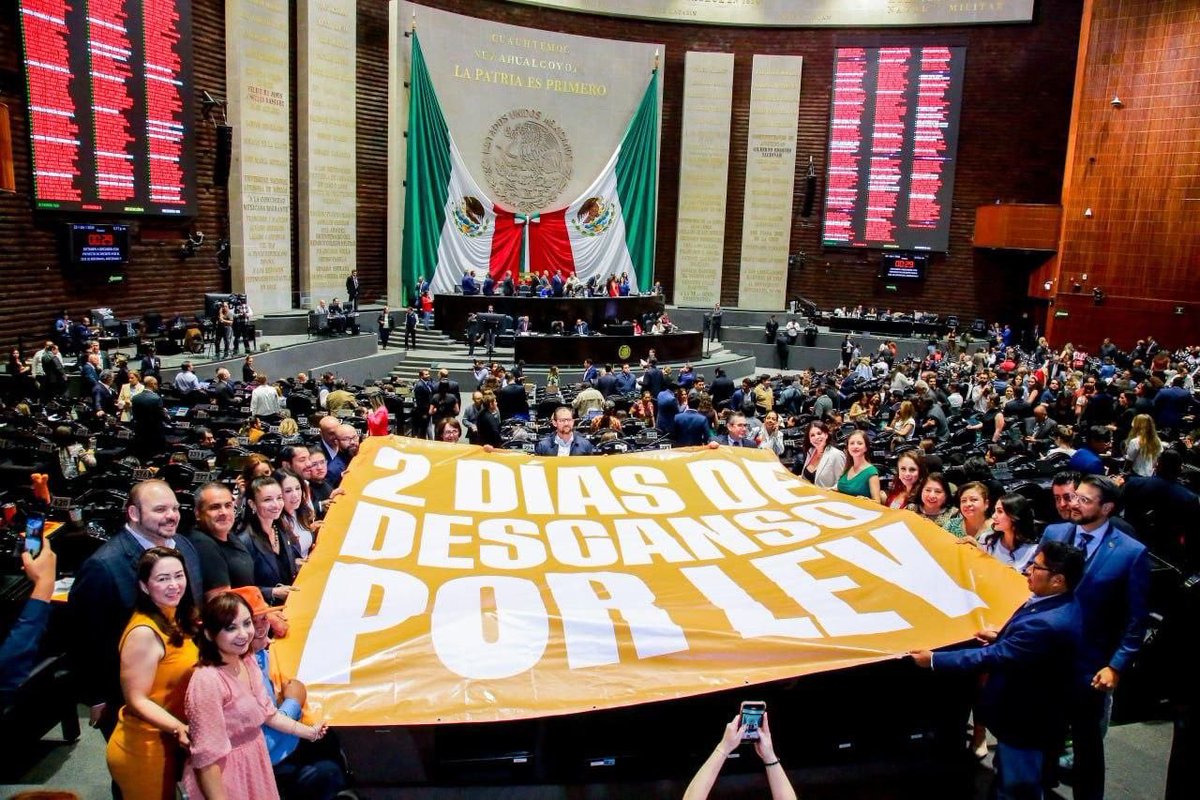 gildardoperezg's tweet photo. Aprobamos modificaciones a la Ley Federal del Trabajo. #40horas para las y los trabajadores de de México. #Tultitlan
En la @BancadaNaranjaD seguiremos dando la lucha por la #Justicialaboral 
Seguiremos luchando por #DosDiasDeDescansoYa 
#UnNuevoTultitlan
#JusticiaLaboral
#TrabajadoresTultitlan