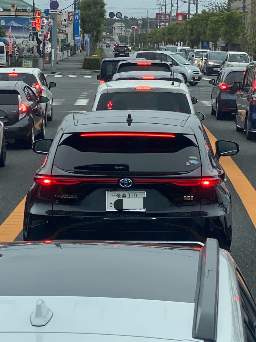 na____be6's tweet photo. 地元に何しに来た https://t.co/Db7YpbySX7