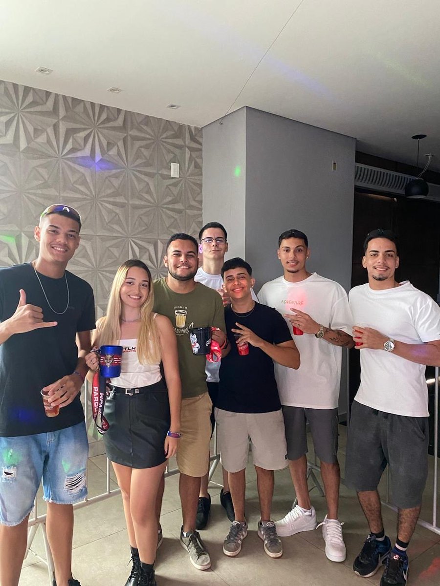 sdds de derreter em diamantina com os meninos ( e alicia ) igual antigamente