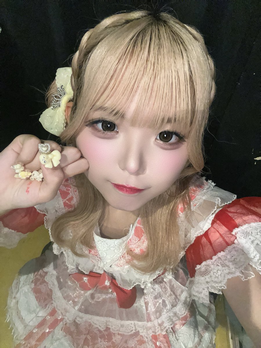 芽吹かえで【あるみー】 tweet media