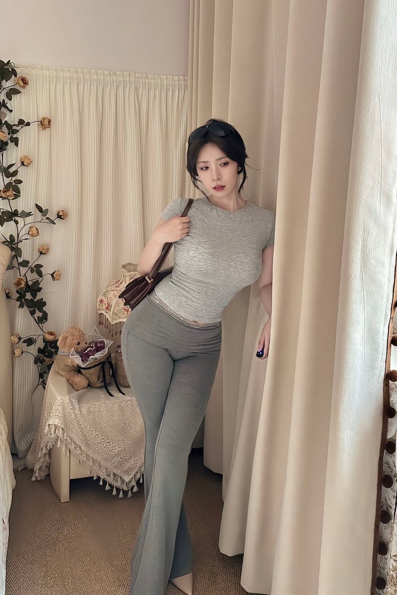 你爸女人 tweet media