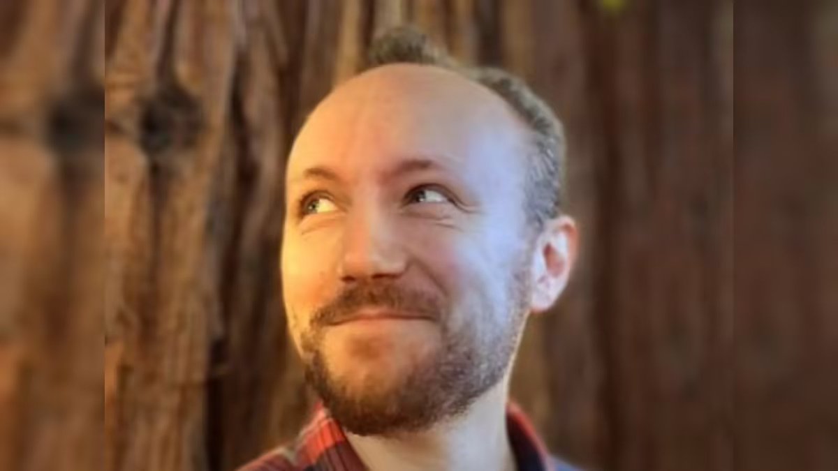 PANews's tweet image. MetaMask联合创始人Dan Finlay宣布离职

MetaMask联合创始人Dan Finlay发文称，他在Consensys工作逾十年后于今日离职，他表示感到疲惫，需要花时间陪伴家人。