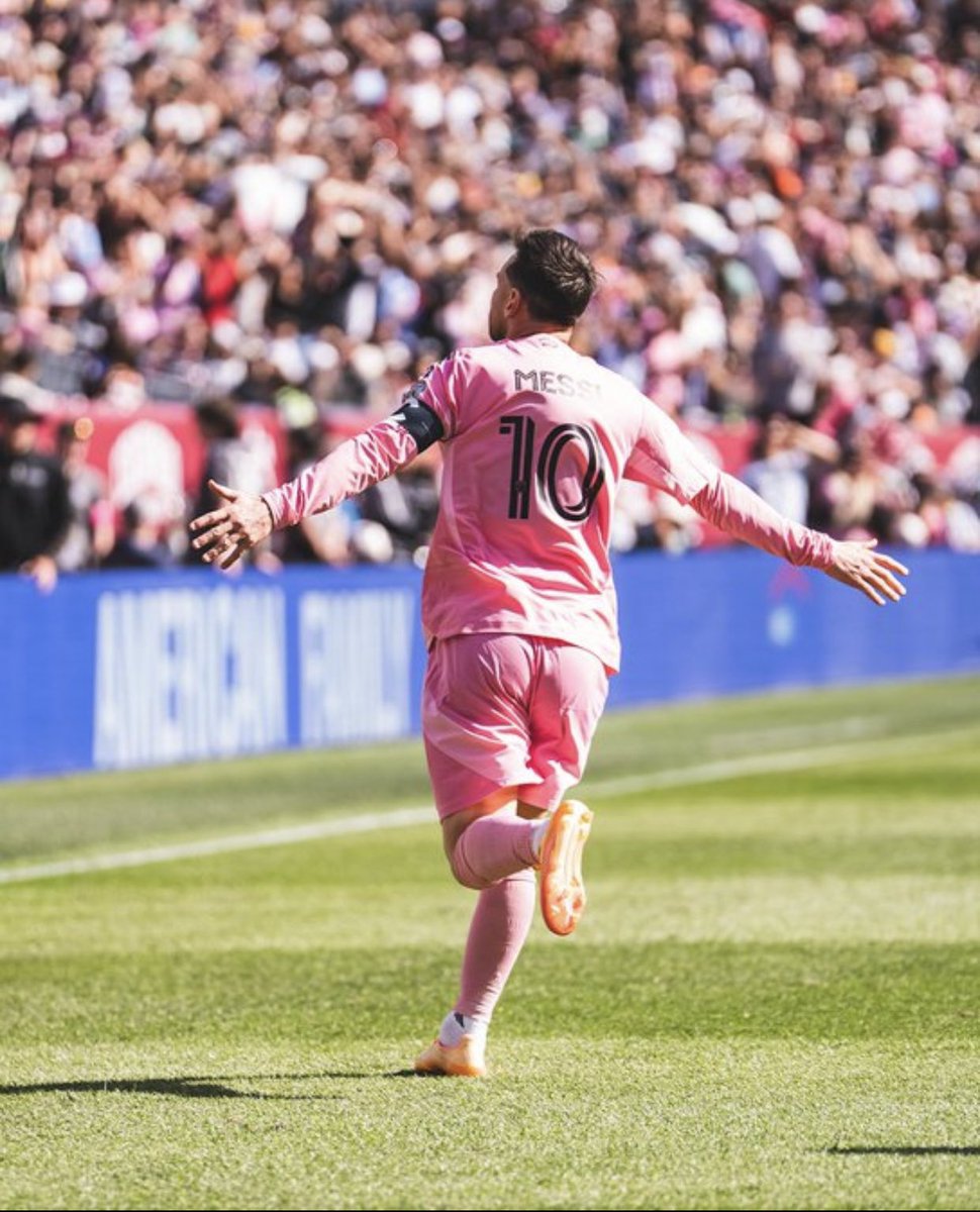 Mirianny87's tweet photo. Messi ball tonight🐐 https://t.co/soiRaVJBkd