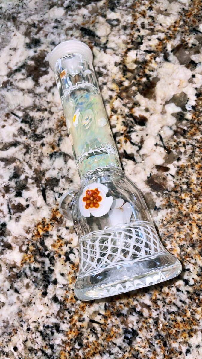 hashr0sin's tweet photo. Quest tube https://t.co/DsqYLebSj3