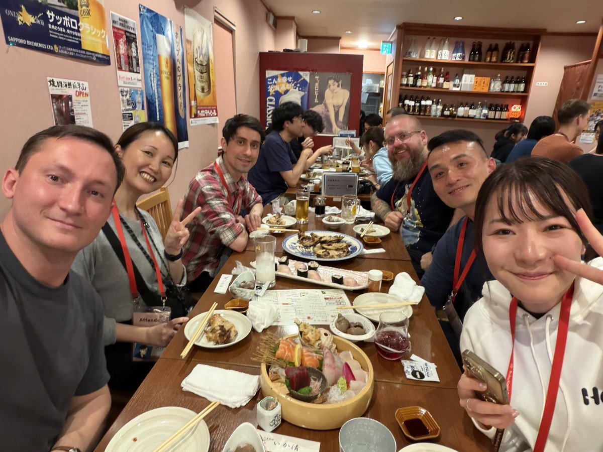 rustamshv's tweet photo. #rubykaigi #day1 https://t.co/nu7yU6K1aW