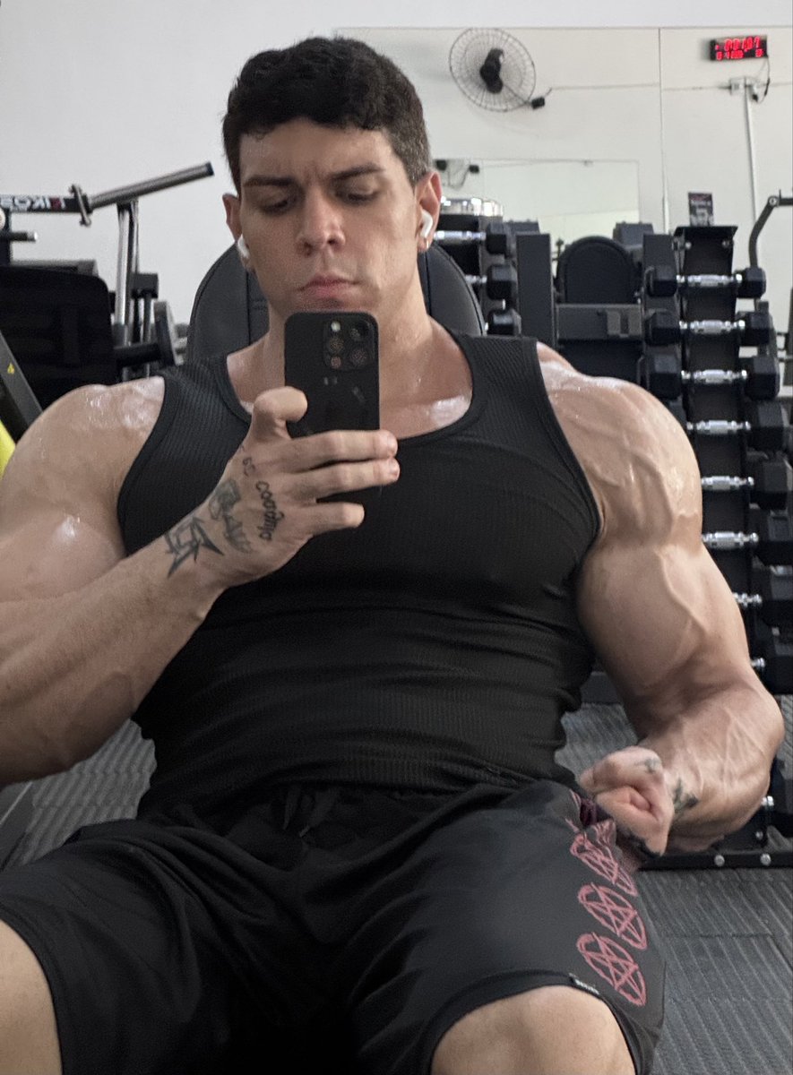 Master Bifrons 👑 tweet media