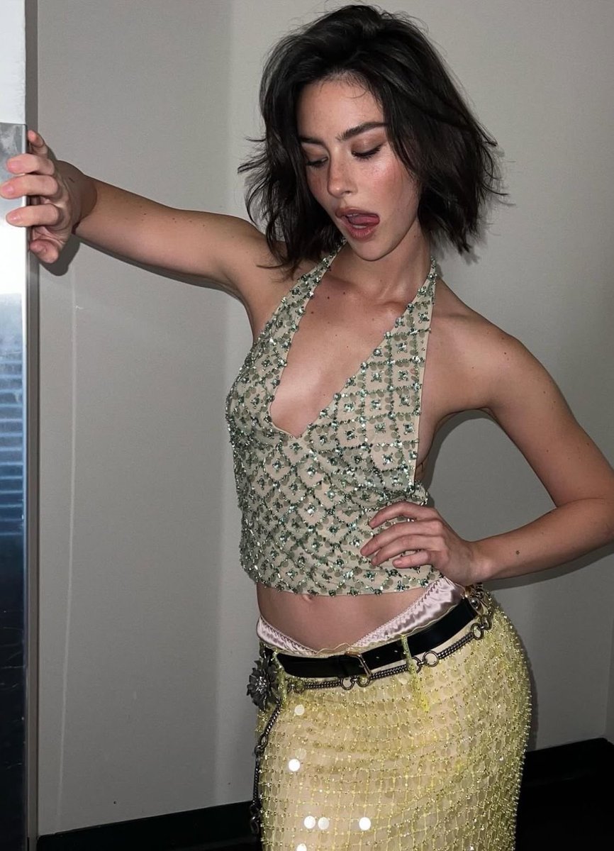 acervo gracie abrams tweet media