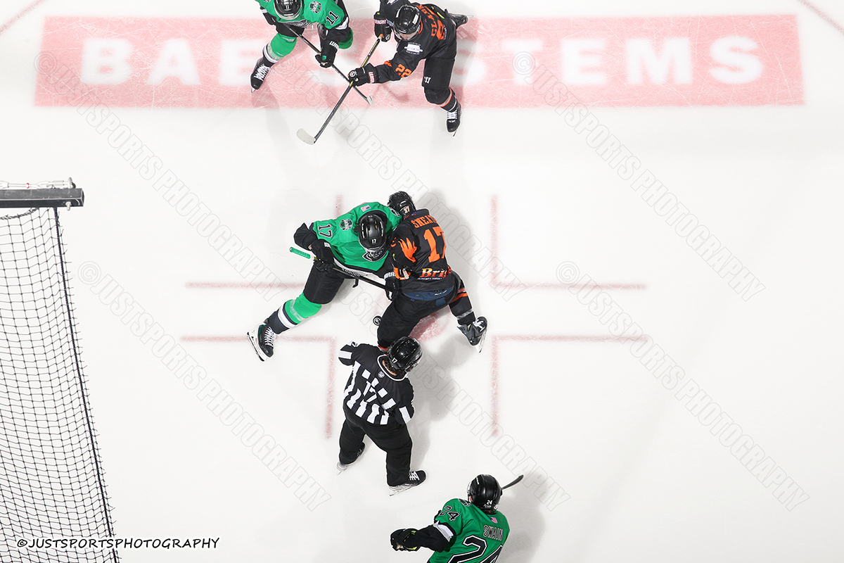 JustSports_AHL's tweet image. 04-17-2026 BINGHAMTON BLACK BEARS vs TOPEKA SCARECROWS

CATWALK MOUNTED AND REMOTELY TRIGGERED CAMERA ABOVE FACEOFF SPOTS

@BlackBearsFPHL
@FPHLScarecrows
@PocketWizard
@CanonUSApro
#pocketwizard
#remotecamera
#RemoteCameras
#makeitpossible
#whereistheremotecamera
#funwithremotes