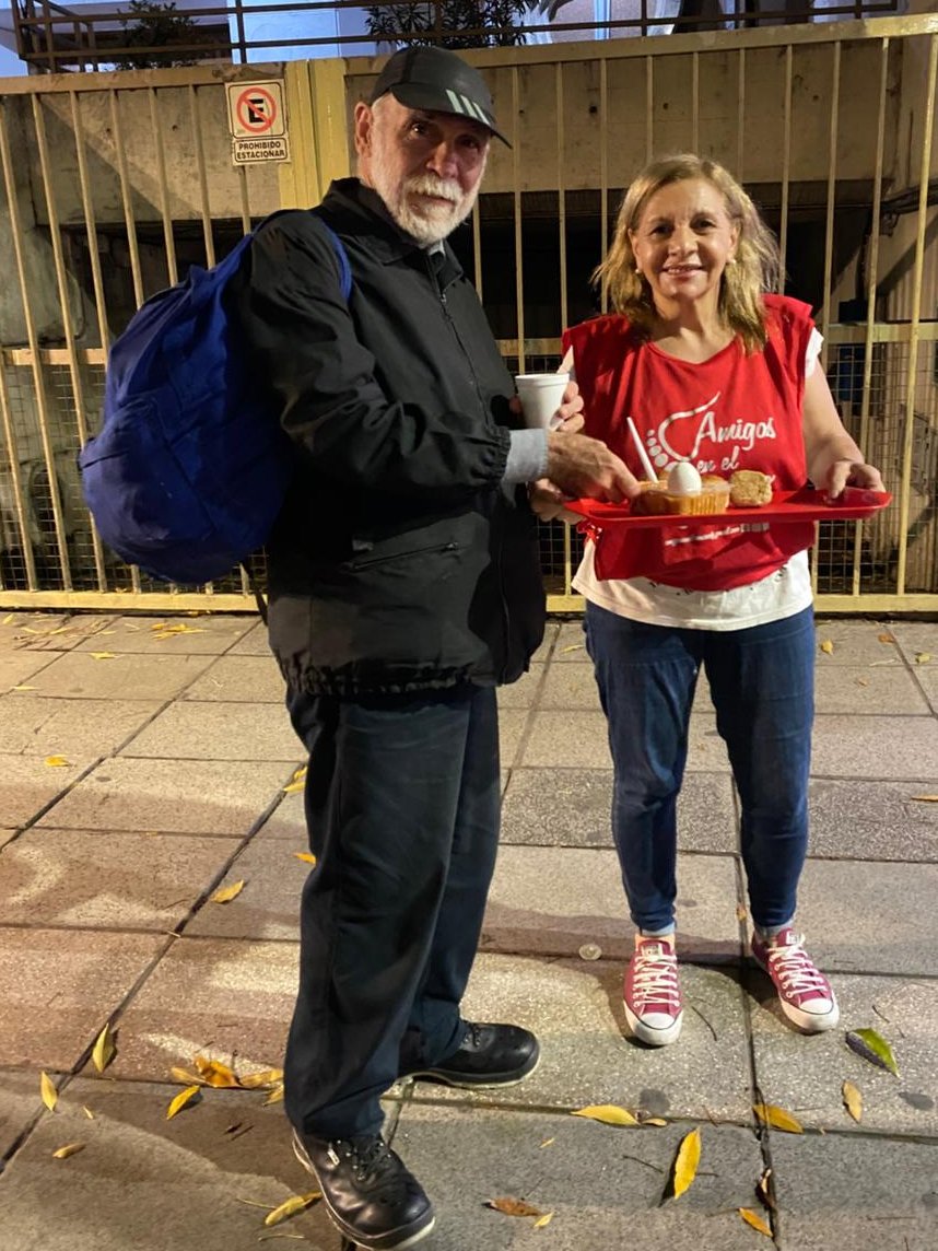 amigosenelcamin's tweet image. 🔴RECO MARTES 21🔴
Nunca vemos menos #amigos. 
Siempre se suman varios más.  
Por eso, seguimos necesitando de tu ayuda. 
Con vehículo para tareas de logística, voluntarios  y cocineros 
 ¡Toda ayuda es bienvenida! 
O a través del alias DONAR. AMIGOS.MP 
Gracias!!😍