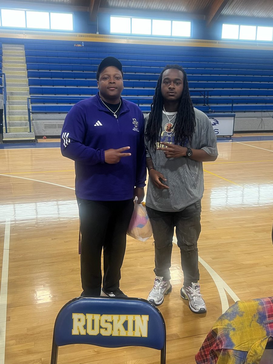 RuskinFootball's tweet photo. Congrats @DonaldFinley53  so good to see you continue your journey and start your next chapter at Avila University. “Kansas City’s Team” so happy for you. https://t.co/jIOcsUTy9f