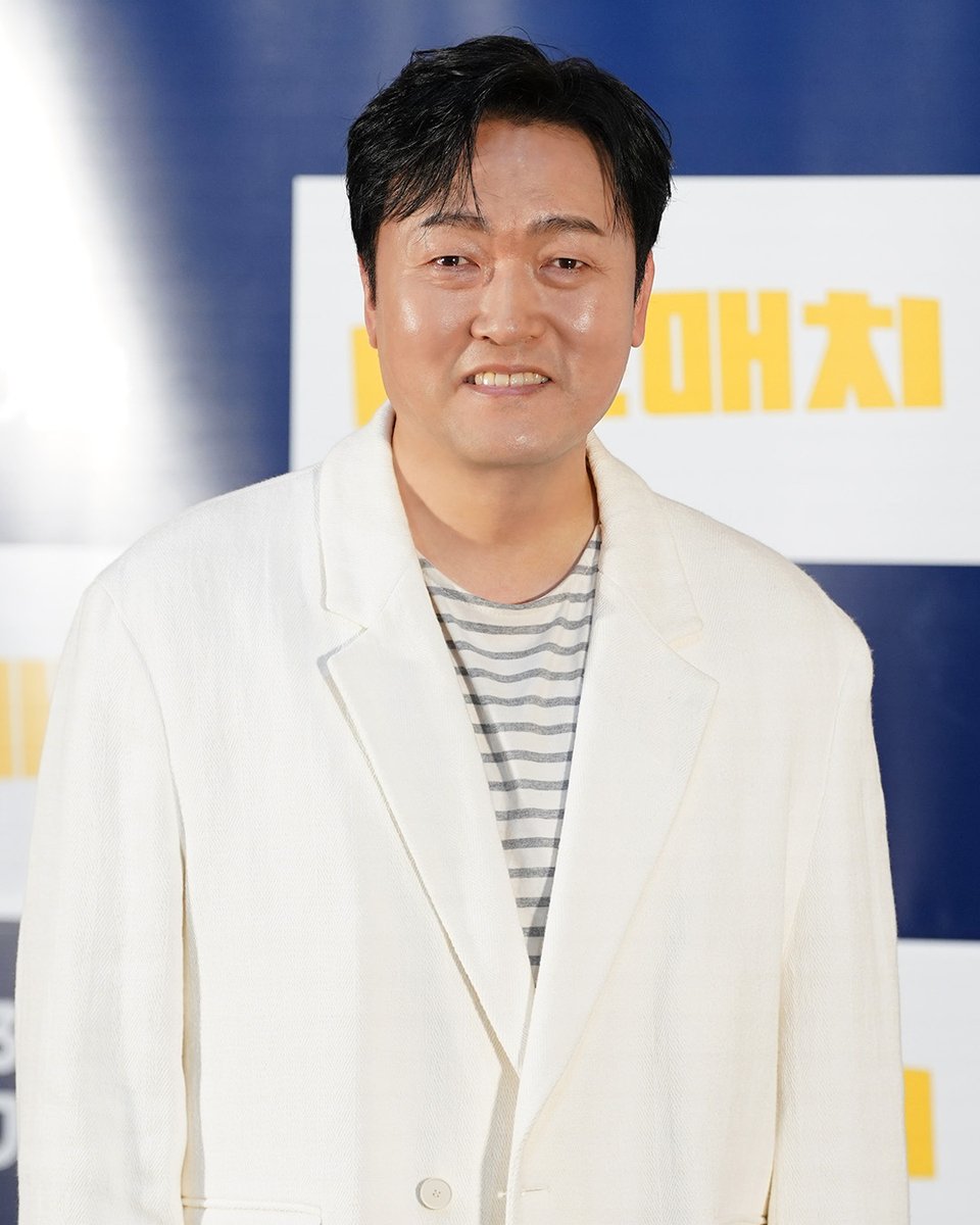 storyjcompany's tweet image. [#📸]
영화 &amp;lt;미스매치&amp;gt; 언론배급시사회 현장 비하인드 
오늘(23일, 목) 극장 대개봉 💥

#이준혁 #LeeJunHyeok
#영화 #미스매치 #MISMATCH #상영
#언론배급시사회 #비하인드
#스토리제이컴퍼니 #Storyjcompany