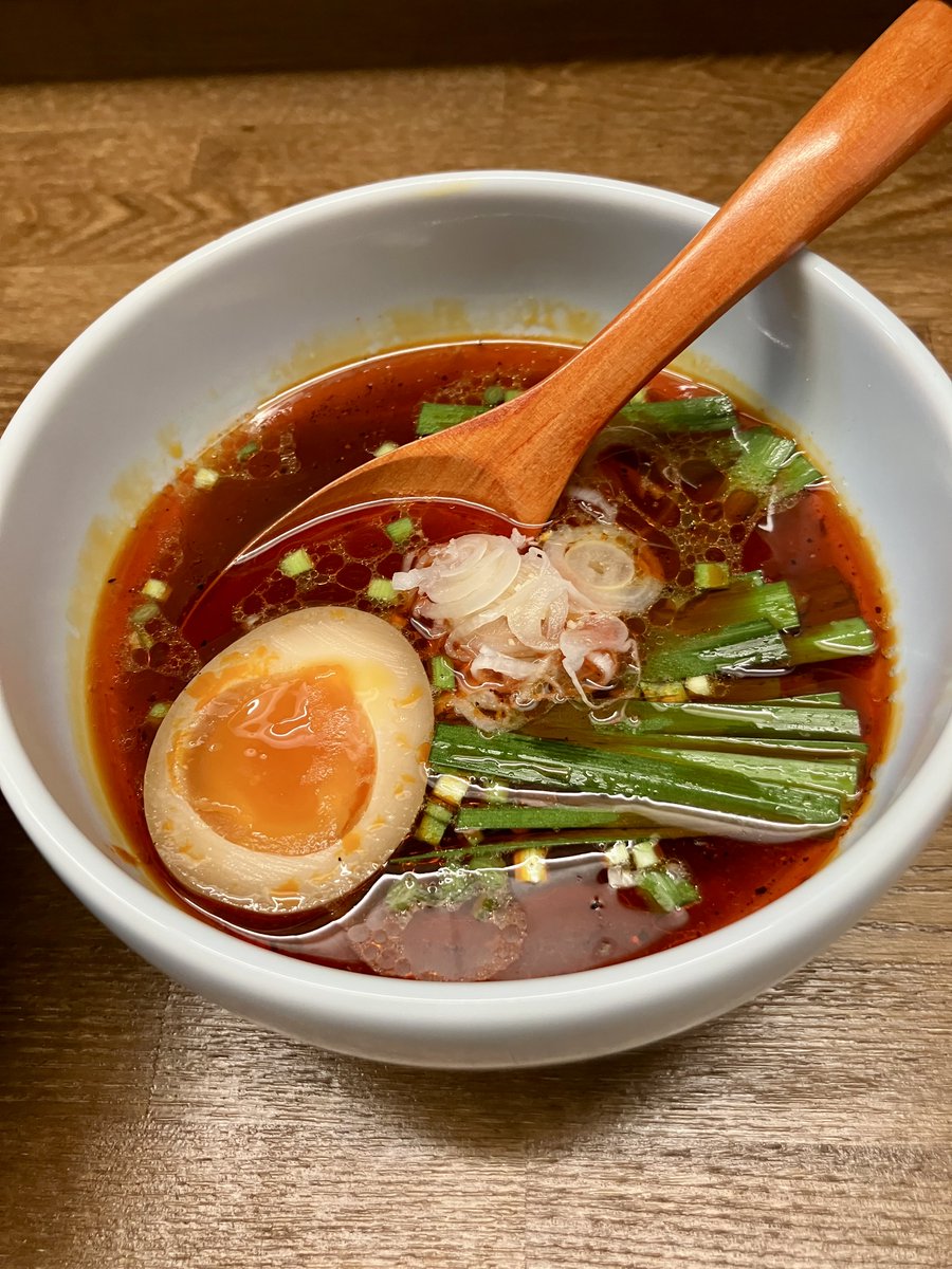 おはようございます

昨日、一昨日とお休み頂き
ありがとうございます🙇‍♂️

本日もニラあります
味玉ではなく生卵お付けします
＋100円でお願いします

皆様のお越しを楽しみに
お待ちしております✨️