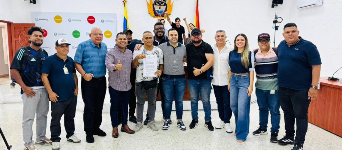 De la represión al acompañamiento: Concejo respalda política pública de barrismo social en Barranquilla. impactonews.co/de-la-represio…