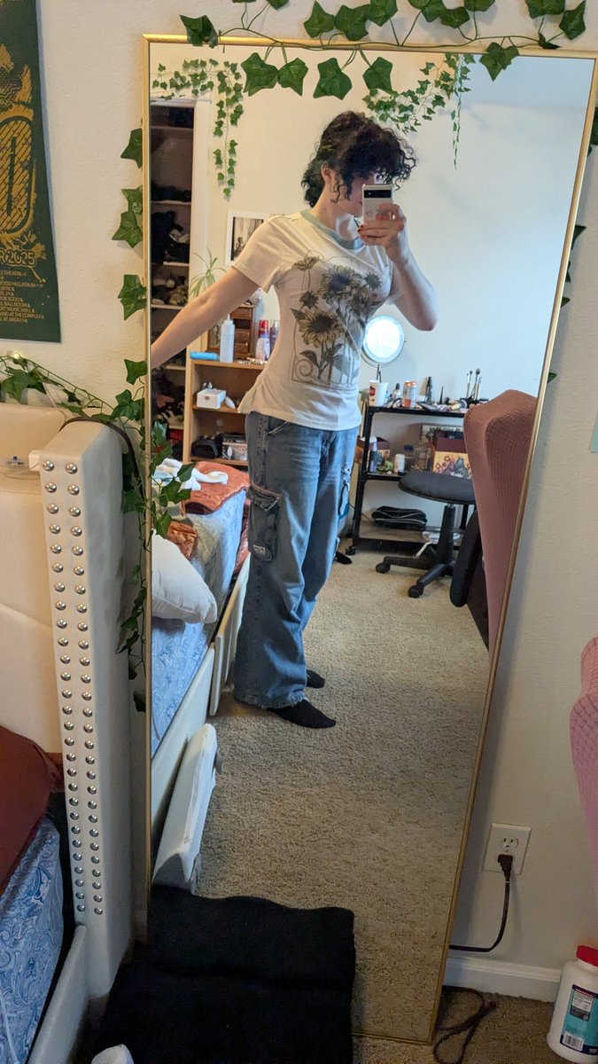 FrankieFan91 tweet media