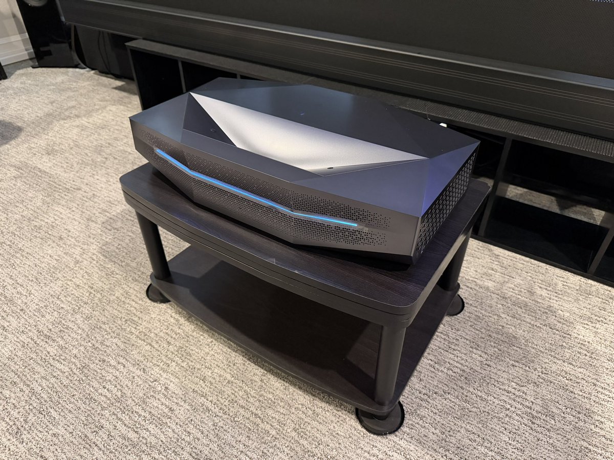 Wedow Theater tweet media