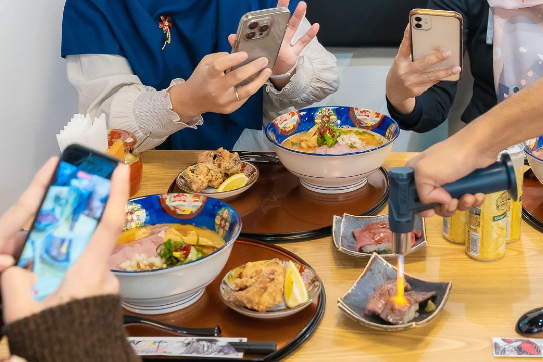 halal_shibuya's tweet photo. 【5 minit berjalan kaki dari Stesen Shibuya】 
Ramen Wagyu Halal Shinjuku-Tei Shibuya, Tokyo 100% Ramen Da...

続きはこちら
https://t.co/c9ImQf31Nm https://t.co/Rkv8216yuu