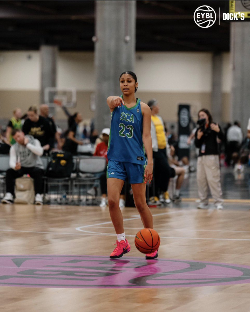 Victoria Harvey tweet media