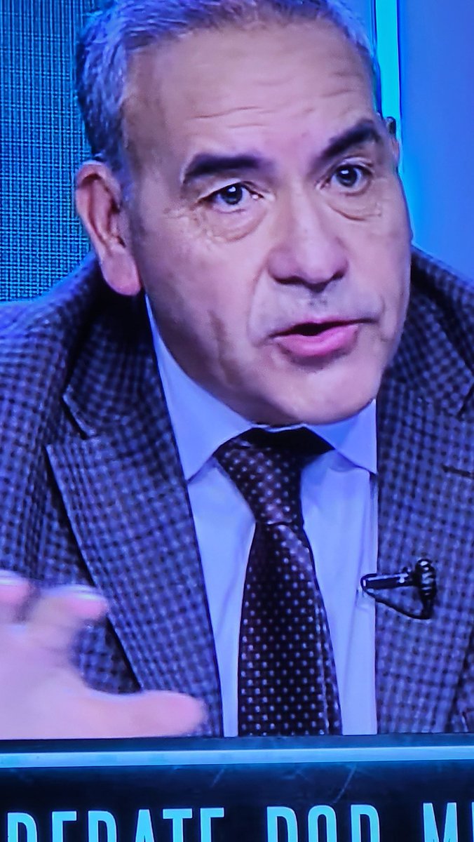 #SinFiltros #SinFiltros_tv
Pillado en Pantalla, se vió forzado a confesar
Debe 100 millones en contribuciones!