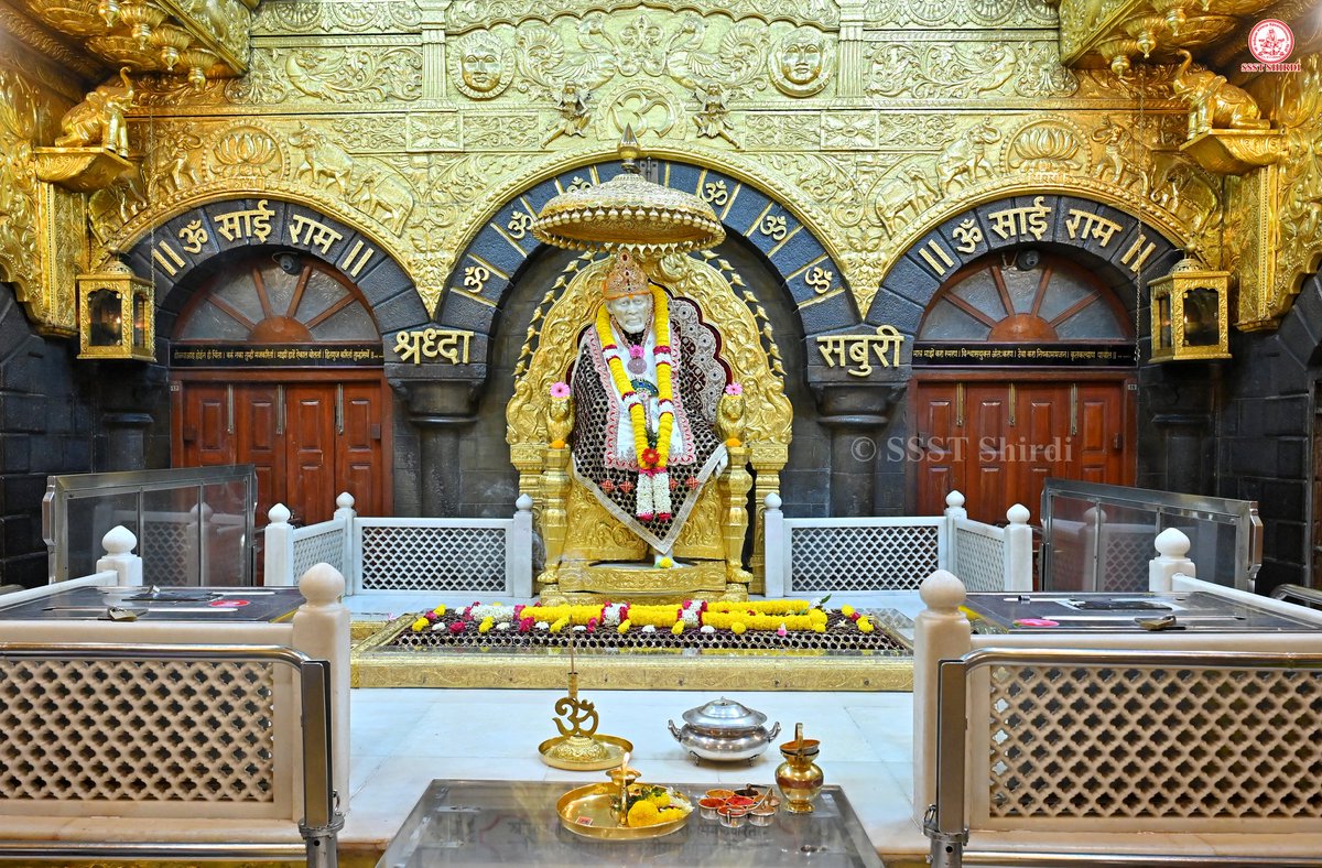 SSSTShirdi's tweet photo. *!! ॐ साई राम !!*
*श्री साईबाबा संस्थान विश्वस्त व्यवस्था,शिर्डी*
*!! ॐ Sai Ram !!*
*Shri Saibaba Sansthan Trust, Shirdi*
≈≈≈≈≈≈≈≈≈≈ 
*आरती :-शिर्डी माझे पंढरपुर*
*गुरुवार २३ एप्रिल २०२६*  
*Aarti :-Shirdi Majhe Pandharpur*
*Thursday 23 April 2026* https://t.co/xPgMjUbefb