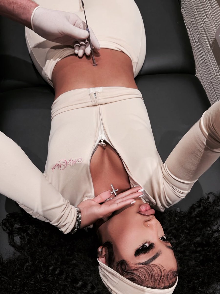 ₊˚ ୨ৎ MEC. tweet media