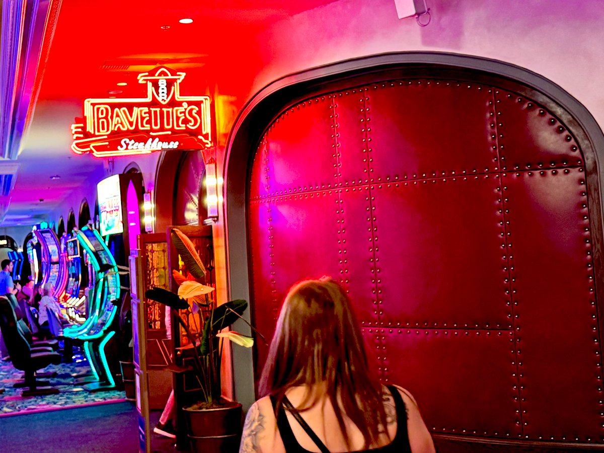 vegasvaluations tweet media