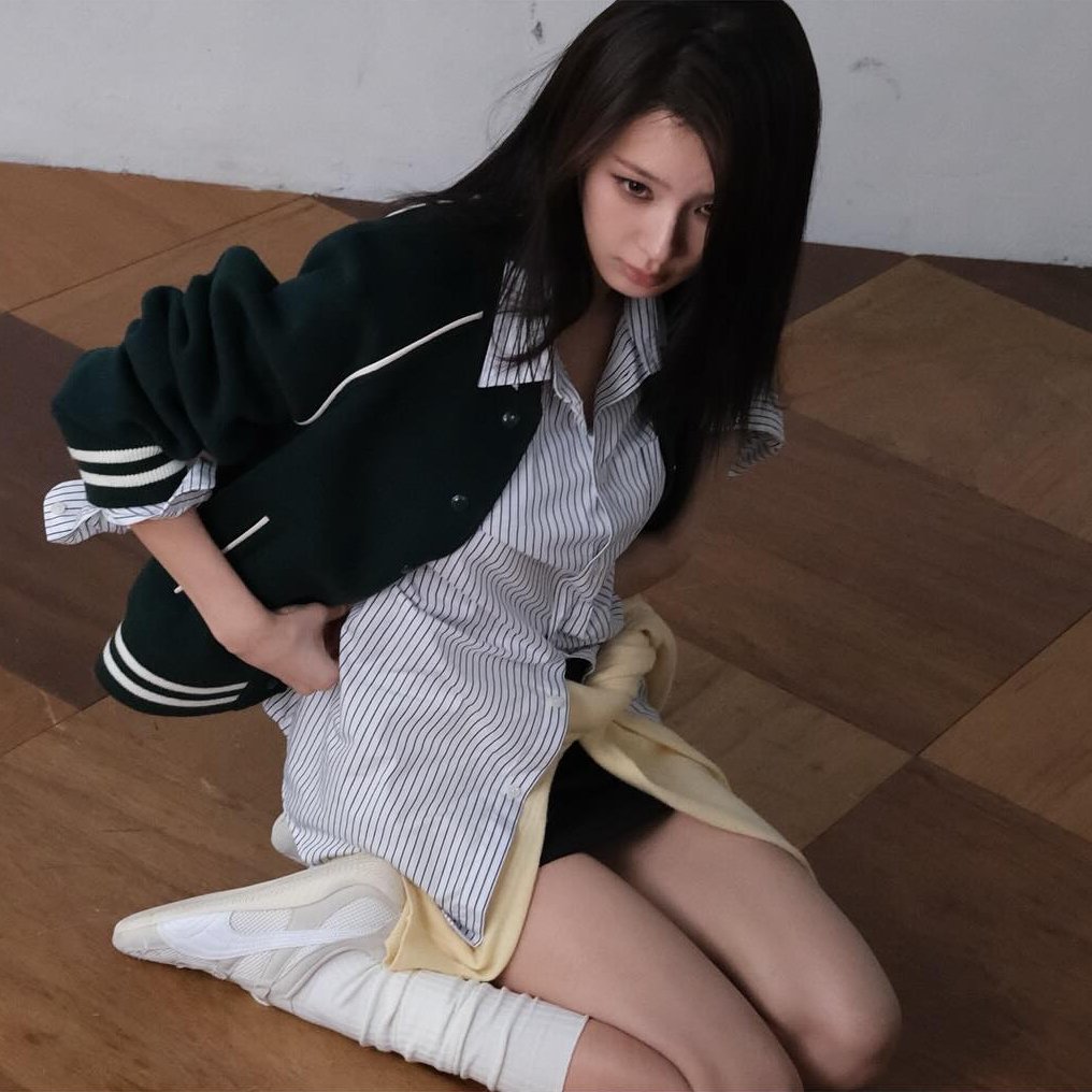 miyeonnews's tweet photo. #MIYEON is in the final round for Best 👩 Solo! 💚 Let’s help her secure her first award as a soloist.

📅 Deadline:
May 10th 11:59PM KST

🗳️ How to vote:
https://t.co/v2hdsc3Dce

#미연 #曺薇娟 #ミヨン https://t.co/J56I9TCmR4