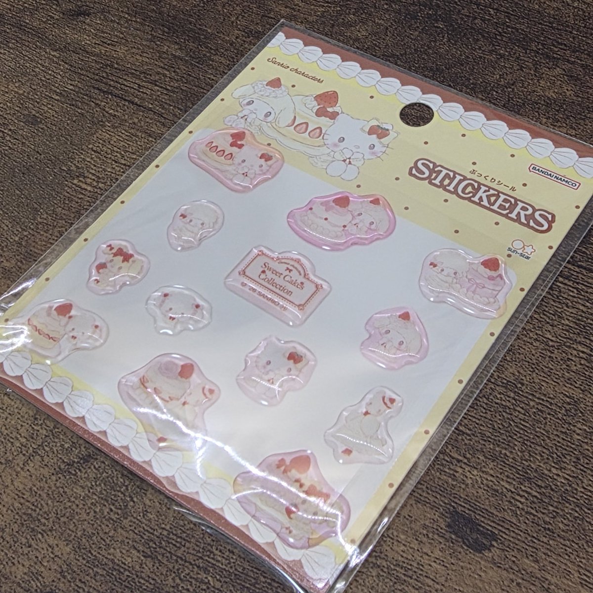 サンリオキャラクターズのぷっくりシール2種類が入荷しました✨ ぷっくり感がかわいい、ときめきたっぷりのデザインです💕 手帳デコやお手紙にもぴったり♪ 数量限定ですので、気になる方はぜひお早めにチェックしてくださいね🎀

#サンリオキャラクターズ #ぷっくりシール #シール #文具好き