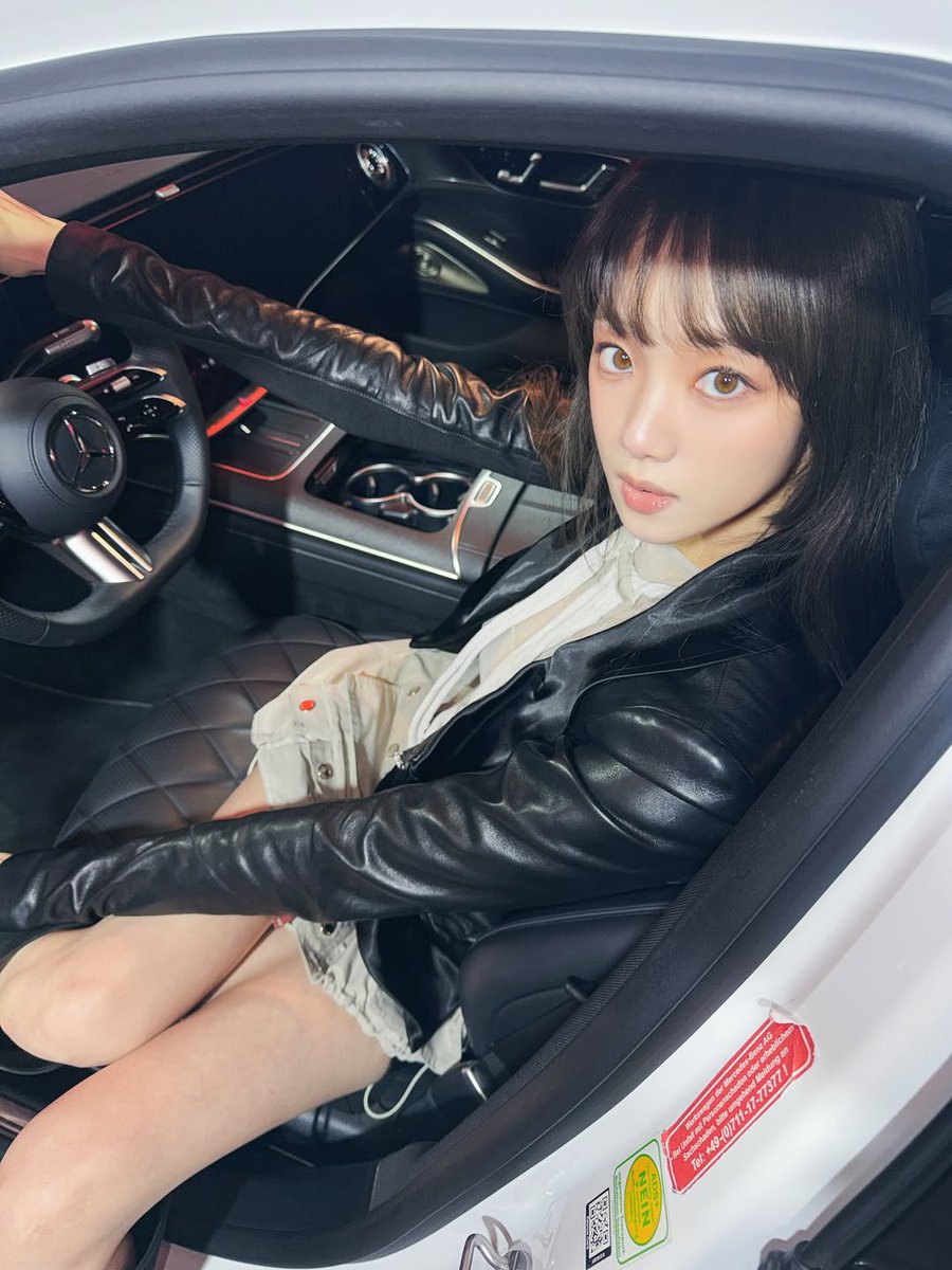 ingukkies's tweet photo. if you think you can get anything you want just by staring at me with your pretty boba eyes, YOU'RE RIGHT https://t.co/aOdZ06P8i7