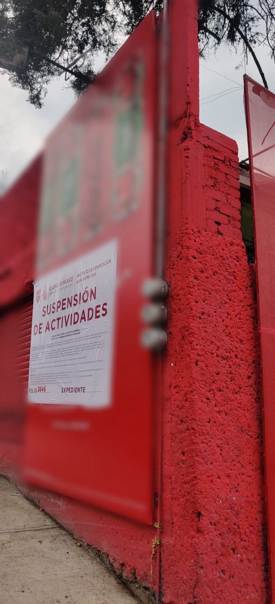 La DGPE, en coordinación con el <a href="/inveacdmx/">INVEACDMX</a>, realizó un operativo en la alcaldía <a href="/Alcaldia_Coy/">Alcaldía de Coyoacán</a>.

Se colocaron 11 sellos de suspensión de actividades en 13 vallas.

Seguimos trabajando por el ordenamiento del espacio urbano.

#CapitalDeLaTransformación