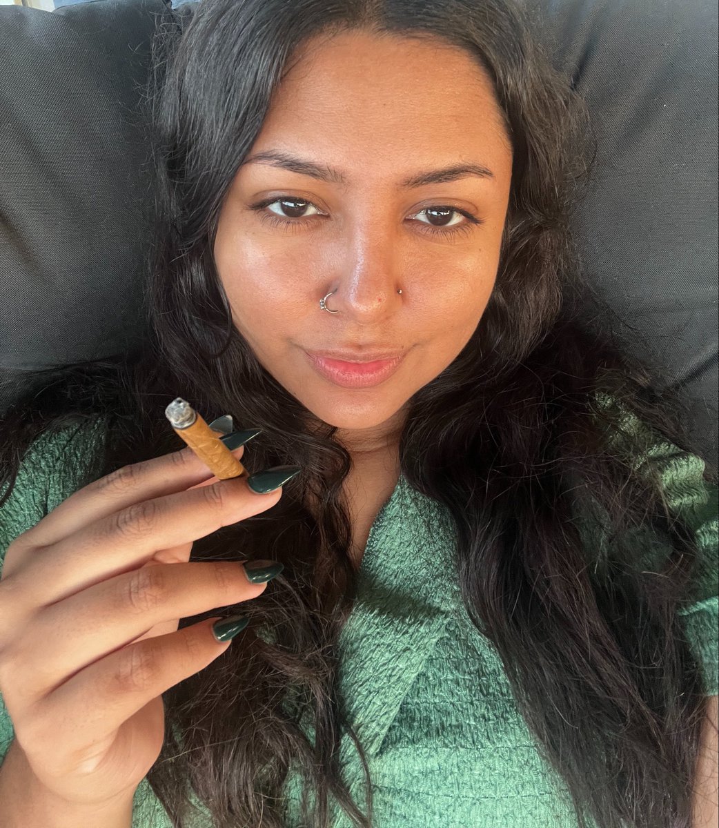 Auds 🕯️✨ tweet media