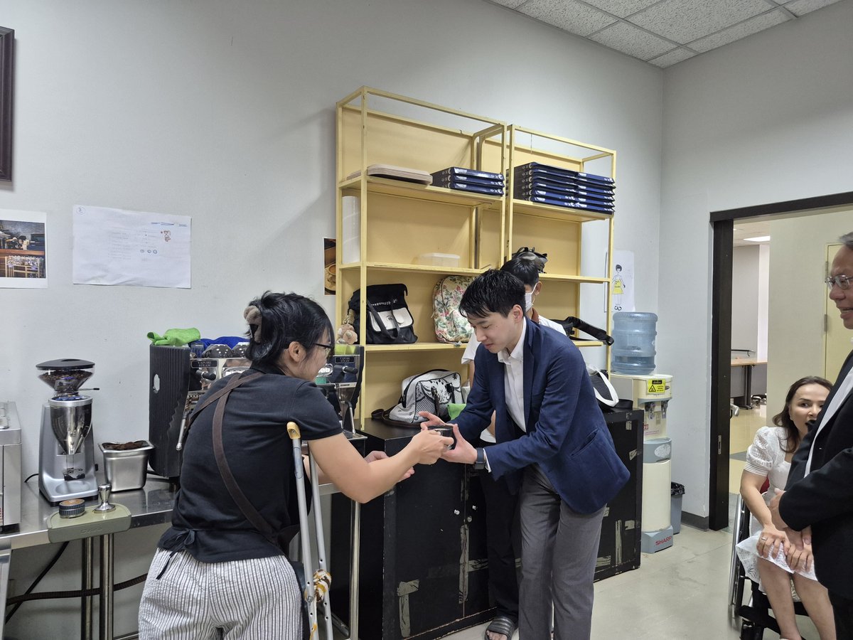 APCDAsiaPacific's tweet image. 🤝 The Japan External Trade Organization (JETRO) Bangkok's Mr. KAMIESU Yuki visited APCD on 22 April 2026, meeting Mr. Piroon Laismit to explore collaborations &amp;amp; toured APCD60+ vocational training projects! 💪 #APCD #JETRO #DisabilityInclusion