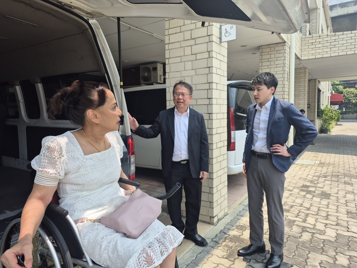 APCDAsiaPacific's tweet image. 🤝 The Japan External Trade Organization (JETRO) Bangkok's Mr. KAMIESU Yuki visited APCD on 22 April 2026, meeting Mr. Piroon Laismit to explore collaborations &amp;amp; toured APCD60+ vocational training projects! 💪 #APCD #JETRO #DisabilityInclusion