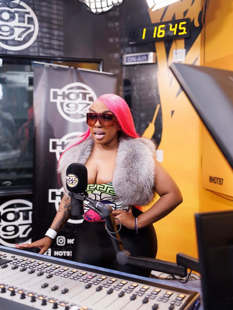 MitchelMaraj's tweet image. MS PROJECT PRINCESS @Londonhilll ON @HOT97 🐥🎀🩷 #LondonHill #LondonHilll