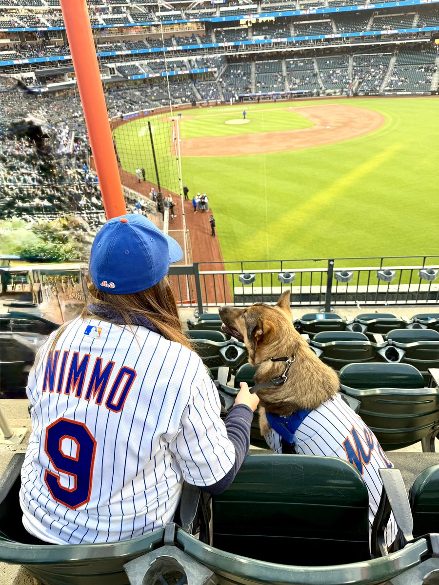 Danielle McCartan from WFAN tweet media