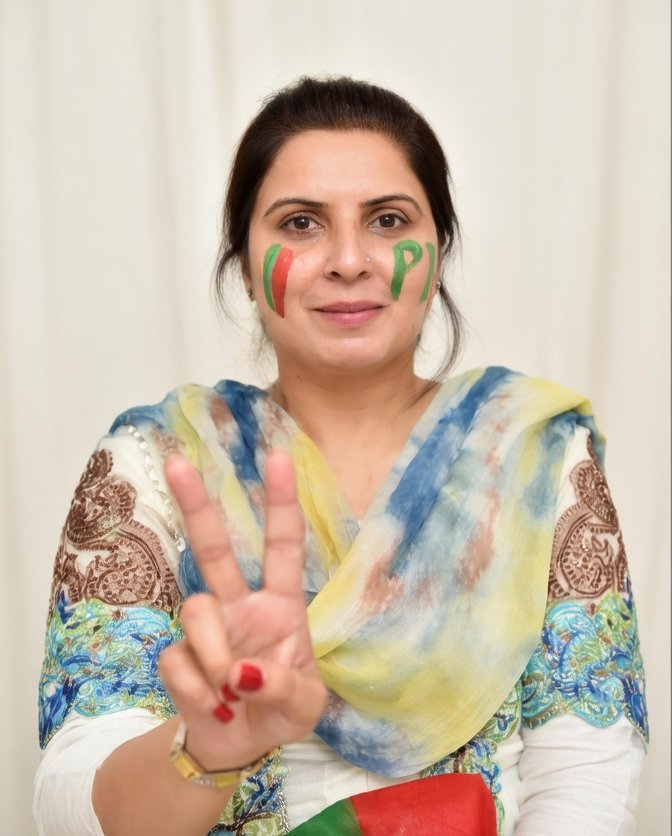 Jamila Younis tweet media