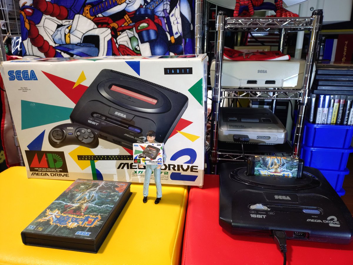 hachiroutaspla3's tweet image. 1993年4月23日にメガドライブ2、メガCD2が発売。今年で33周年🎂おめでとう！🎊🎉
メガCD2は昔もってたが、壊れてしまい手元には無いが、メガドライブ2本体は、現在も大事に使用してます。
これからもメガドラの名作ゲームを色々楽しもう！🎮️
#レトロゲーム 
#メガドライブ 
#SEGA