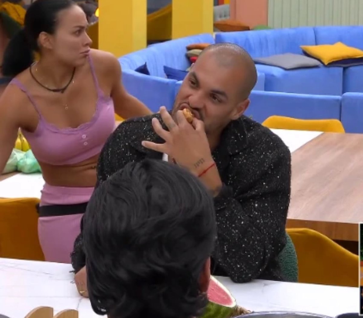 SunandMoon☀︎︎ tweet media