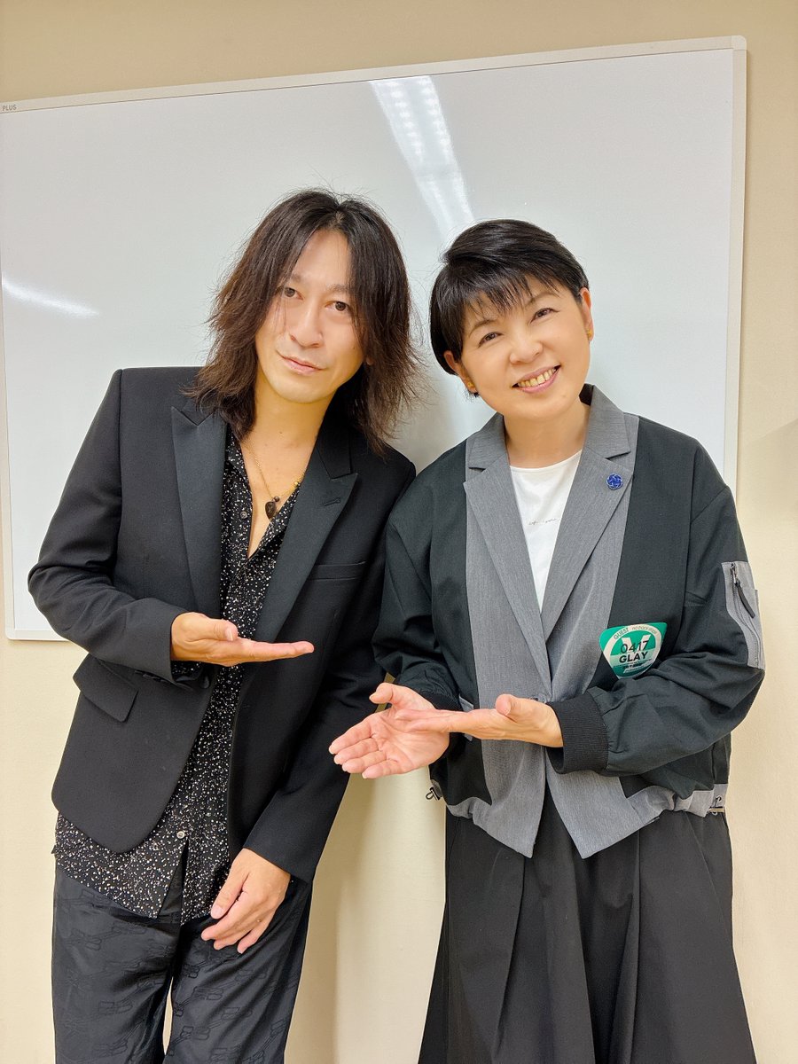 📅 4.30 #フレモニ木曜 ˗ˏˋ Special Interview ˎˊ˗ TAKURO fom GLAY