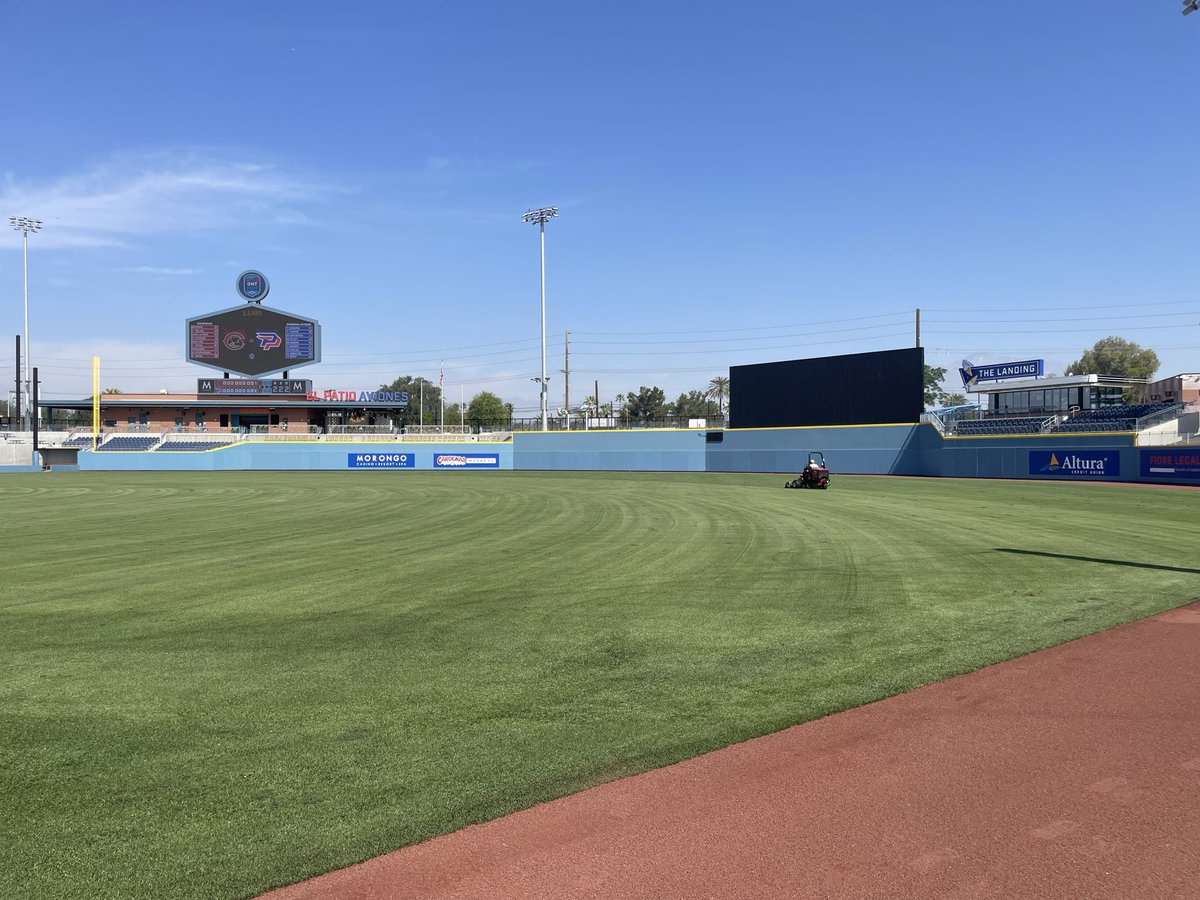 SVPadding's tweet photo. $100m. 6,000 seats. 200 acres.
We're fired up to have been part of the Ontario Ballpark project, 1 of the most exciting new sports venues in the US. It went from dirt to debut in 18 months flat. We manufactured the padding for this minor league stadium and we couldn't be prouder. https://t.co/HWb27N9mwt
