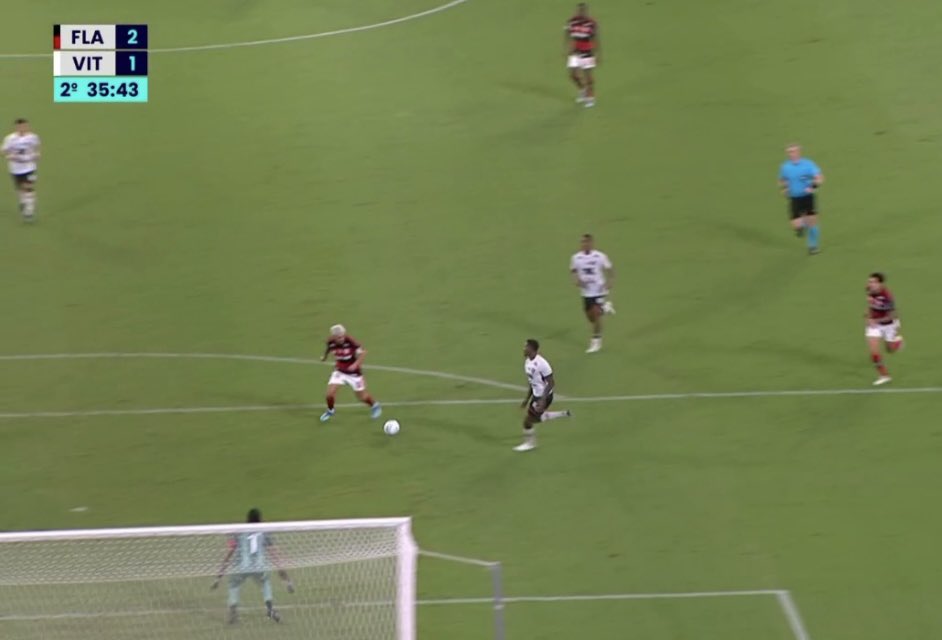 Bayern de Mulambique tweet media