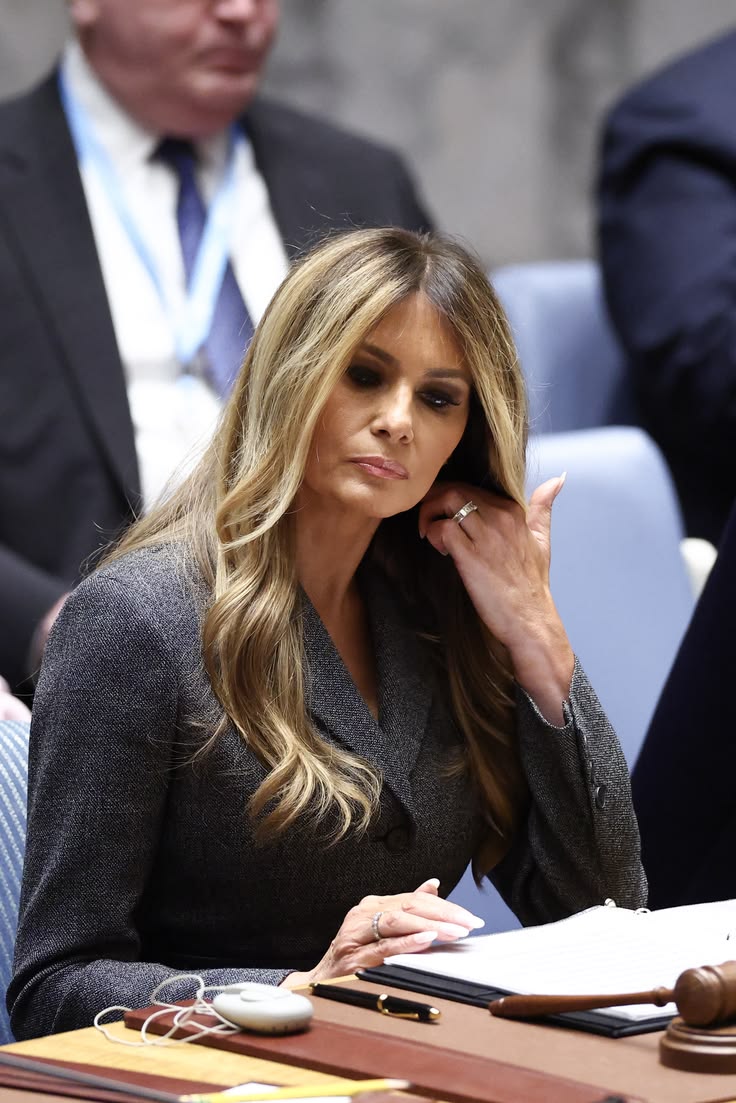 Perlina Trump tweet media