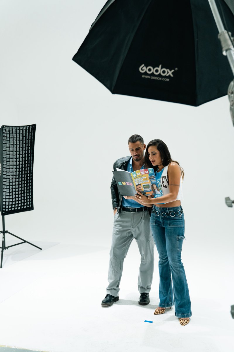 cmdeluzu's tweet image. tocó cumplir, acá hay más contenido occhiamin!