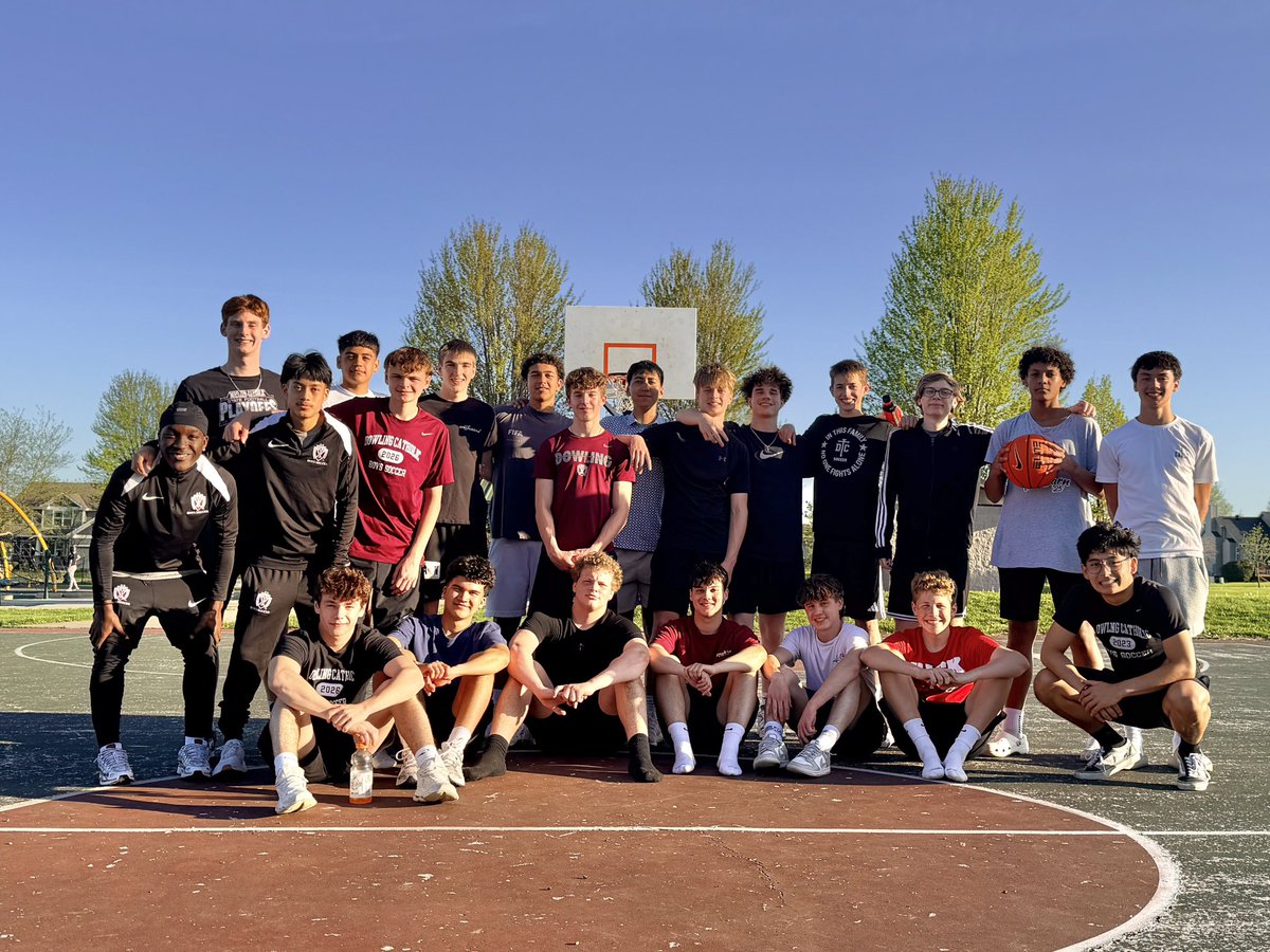 Dowling Catholic Boys Soccer tweet media