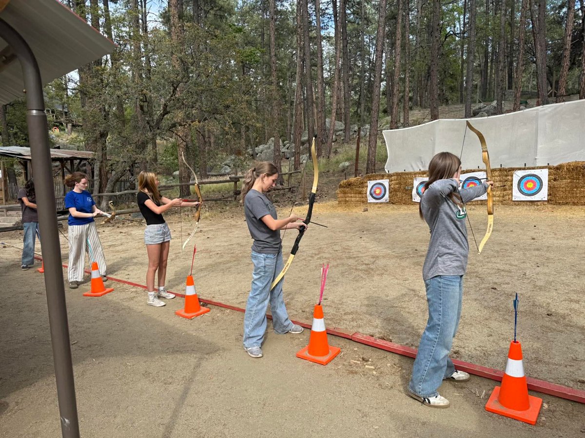 CanyonSpringsDV's tweet image. Shelters? Built. ✅
Fires? Roaring. ✅
Arrows? Flying. ✅
8th grade is having a blast at Camp Way! Ending the day the right way with a bonfire and s’mores tonight. 🪵🔥
#CampLife #MiddleSchool @DVUSD