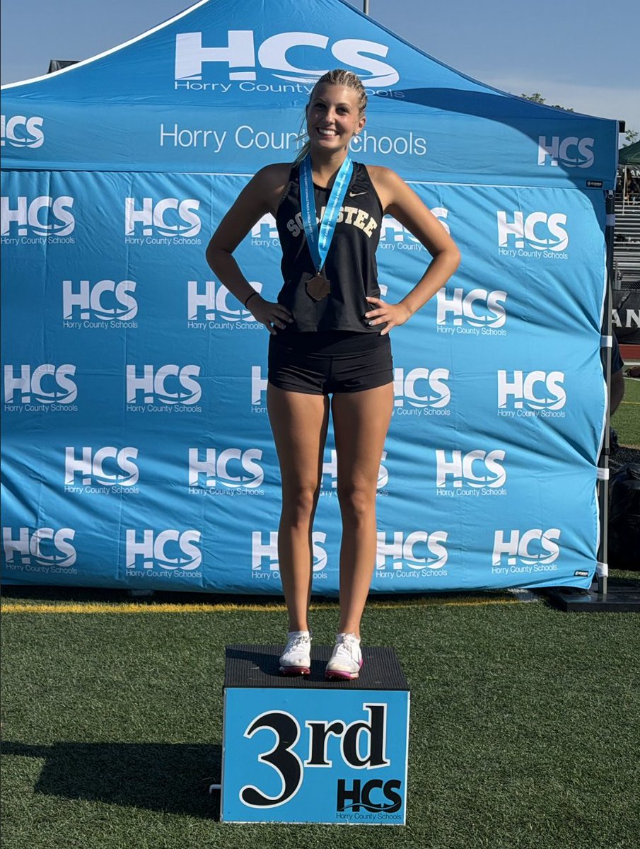 SocasteeHS's tweet image. Socastee Hosts the HCS Track Meet at Braves Stadium socasteebraves.com/News/114079 
#GoldBlooded #Finish