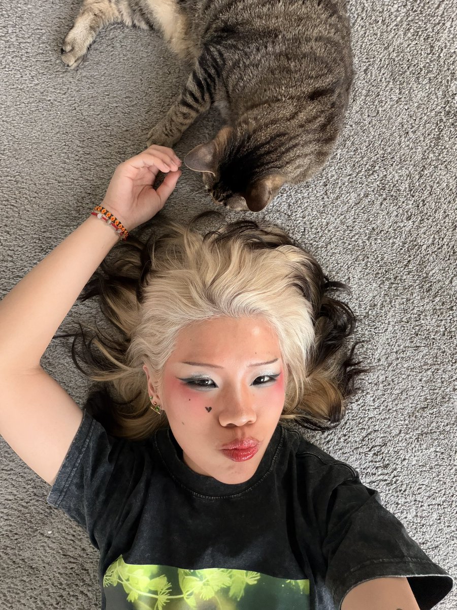 Freddie 🌻 tweet media