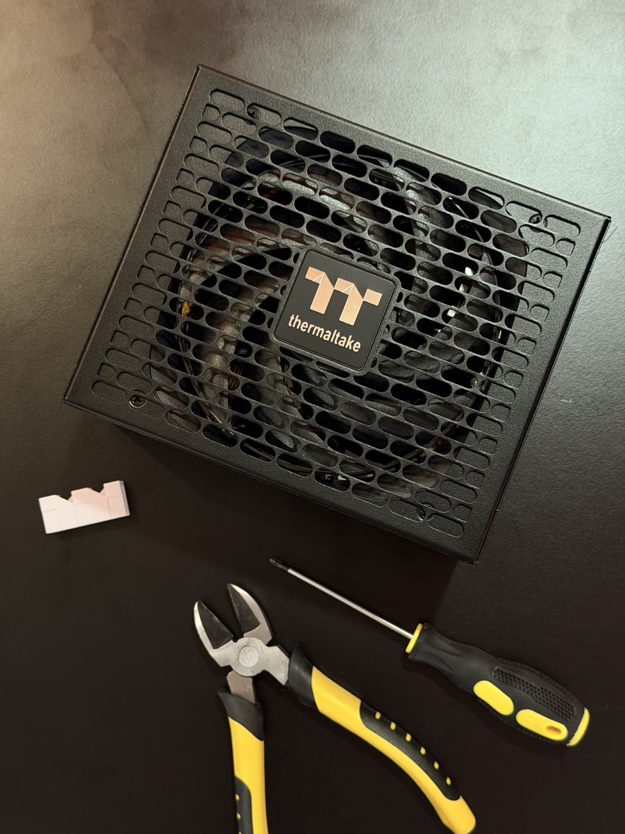 ThermaltakeInc's tweet image. Power meets precision with the Toughpower i1650W.

😊 Check it out: reurl.cc/ORbpA9

#Thermaltake #PSU #Toughpoweri1650 #ATX3_1 #PCIe5_1 #PCBuild